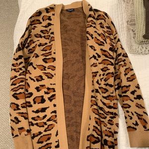 Splendid size S cheetah print sweater
